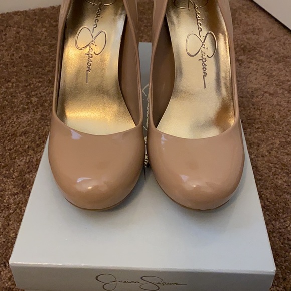 JS Heels - Picture 2 of 6